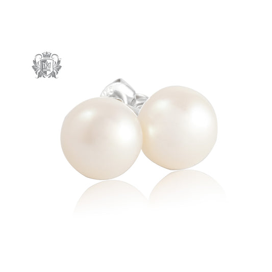 Fresh Water Pearl Studs