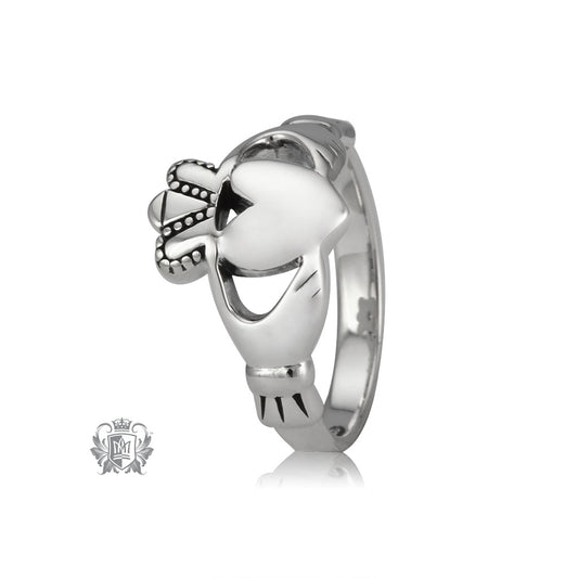 Large Traditional Claddagh Ring