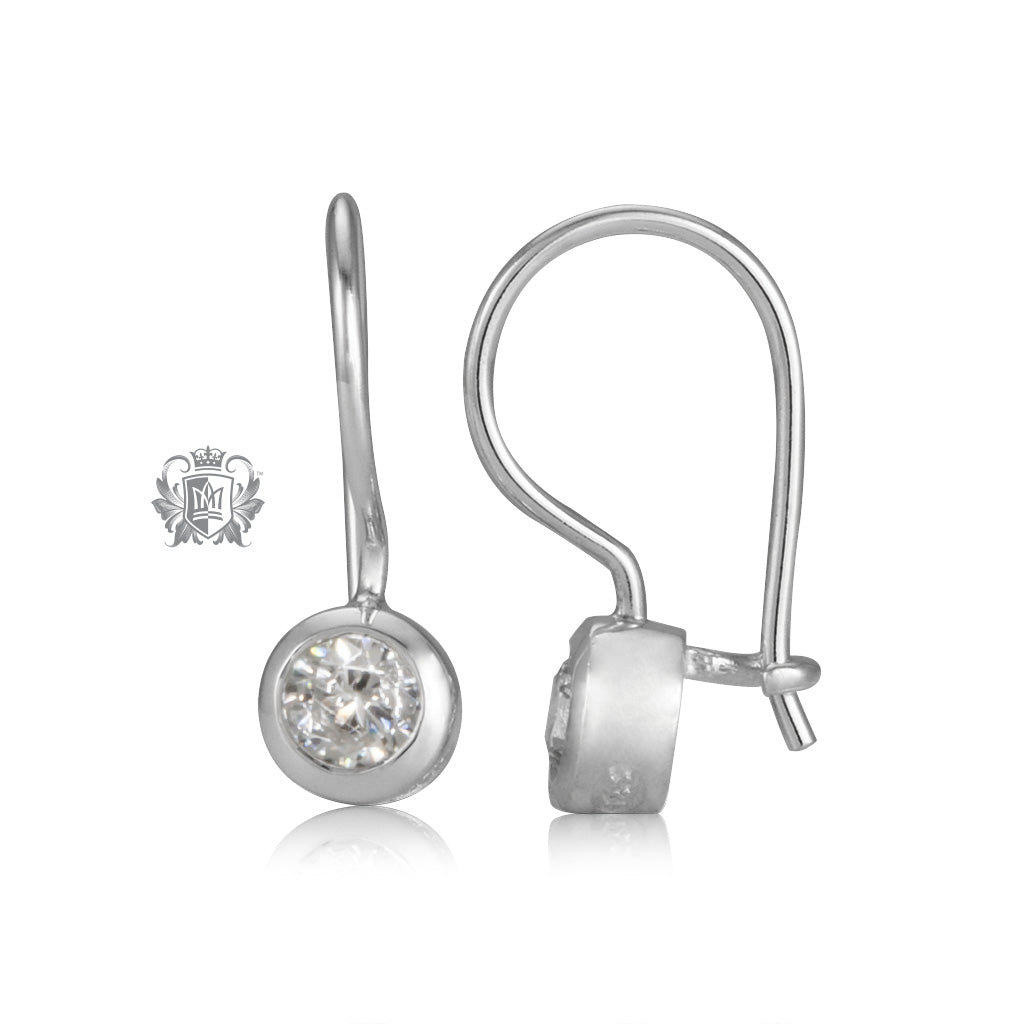 Medium Round Bezel Set Hangers