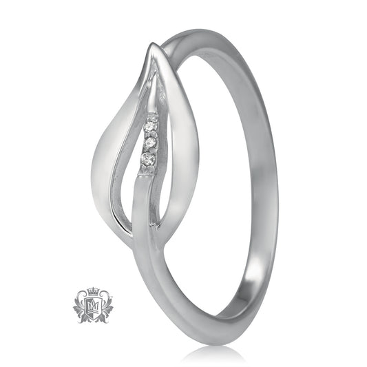 Diamond Leaf Ring