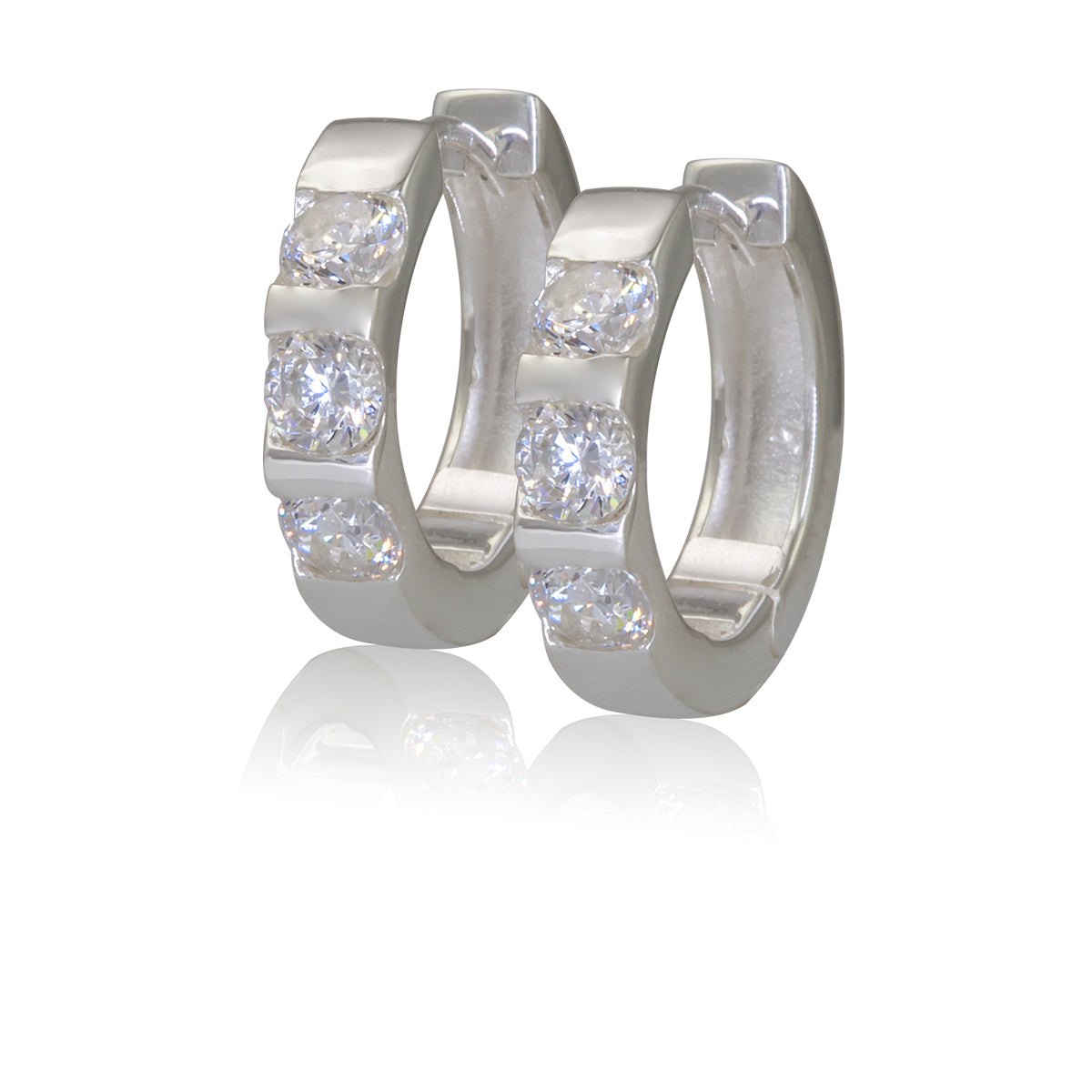 Huggie hoop earring
