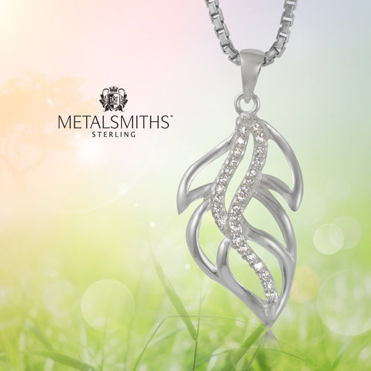 Chic Leaf Pendant