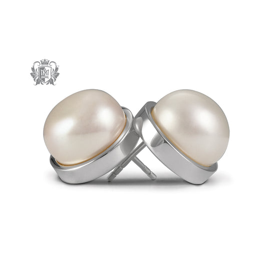 Mabe Pearl Studs