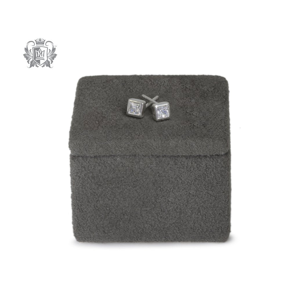 Small Square Cubic Studs 3.5mm - scale