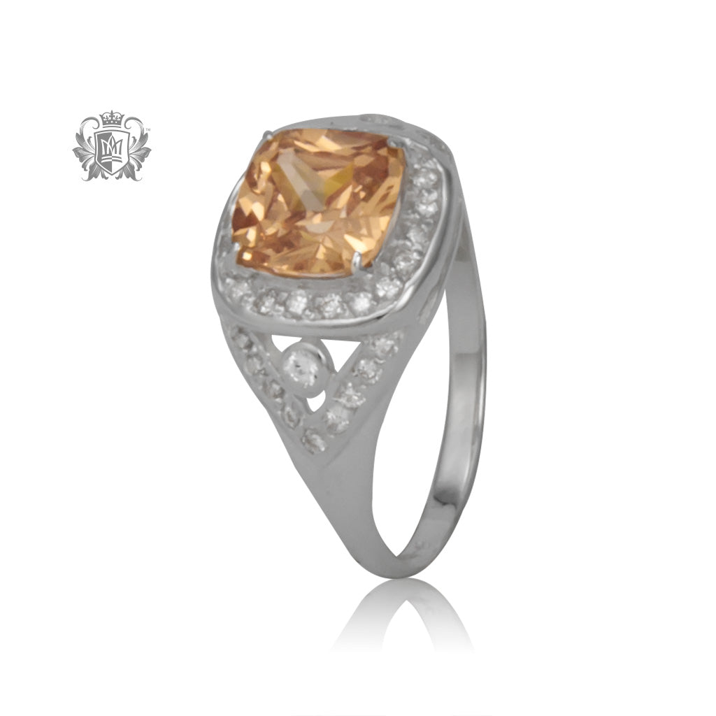 Champagne Showstopper Ring