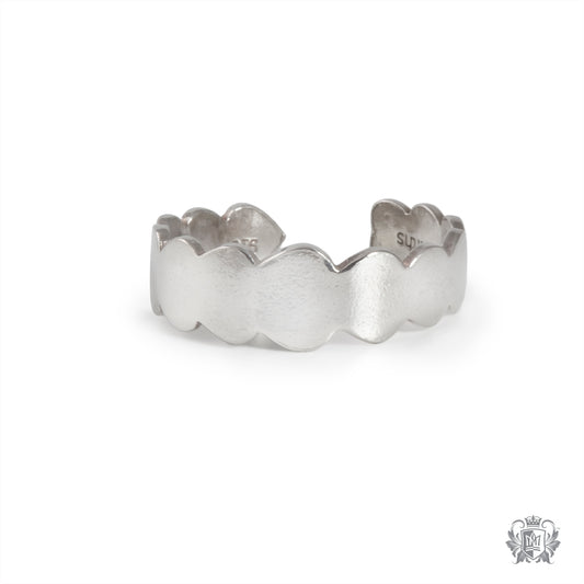 Scalloped Design Toe Ring